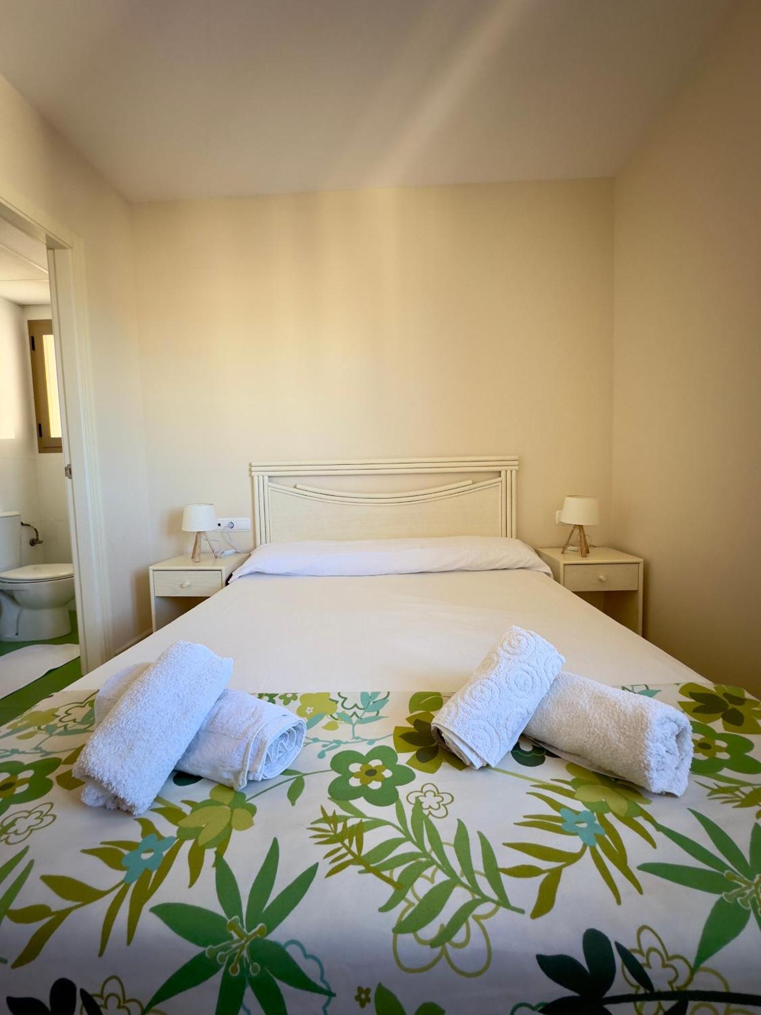 Esmeralda Suites Calpe Exteriör bild